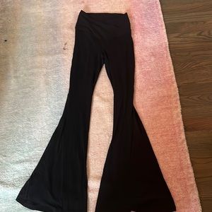 aerie cross over flare leggings
